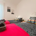 Barcelona Rooms - Ronda Universidad
